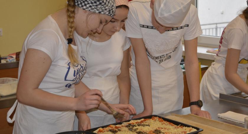 Kolejne warsztaty gastronomiczne dla młodzieży w ZSP nr 3