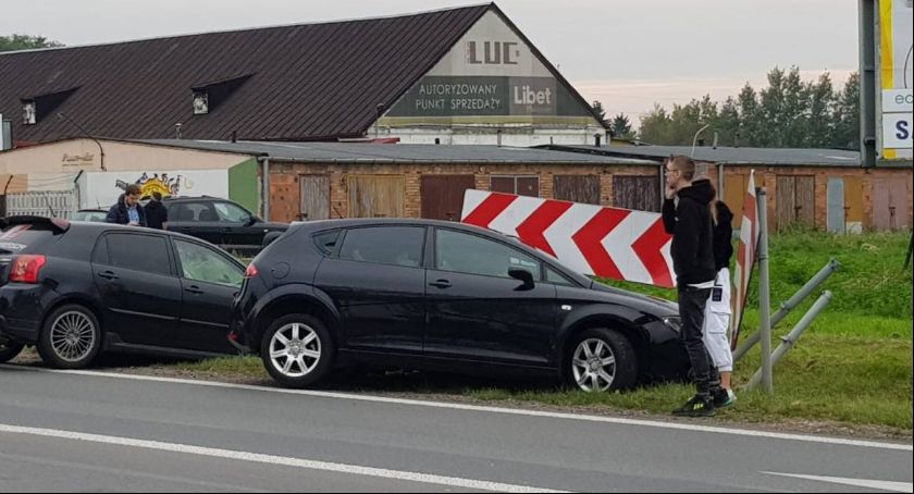 19-latek sprawcą kolizji na Podgrodziu (FOTO)