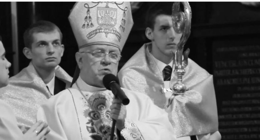 Kazanie biskupa Józefa Zawitkowskiego w 75. rocznicę urodzin (VIDEO)