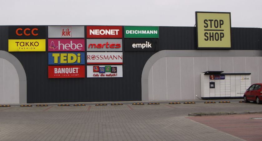 Stop Shop Łowicz. Czy sklepy są otwarte?