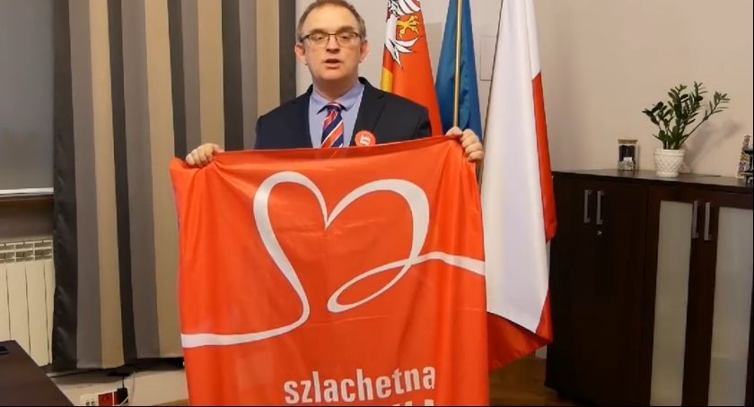 Szlachetna Paczka. Starosta apeluje: POMAGAJMY!