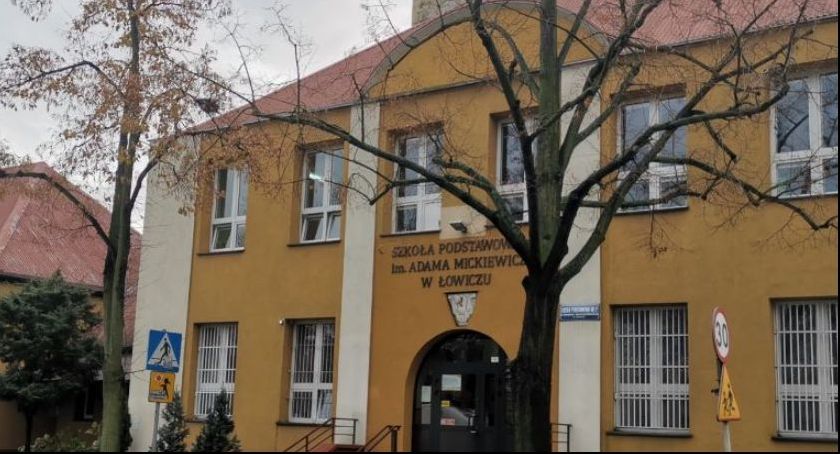 Przemysław Czarnek. Jest szansa na stopniowy powrót uczniów do szkół po 29 listopada 
