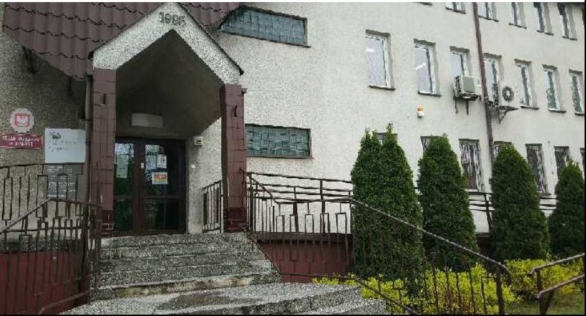 Urząd Skarbowy w Łowiczu. Już od poniedziałku zarezerwuj wcześniej wizytę 