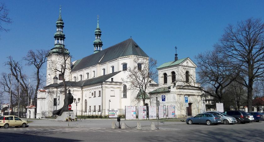 Adwent. Roraty w łowickich kościołach