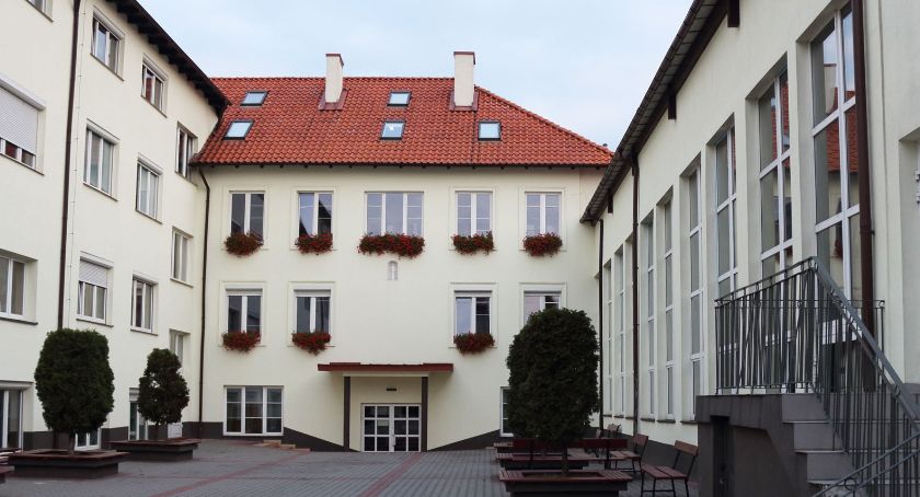 Szkoły pijarskie pomagają innym