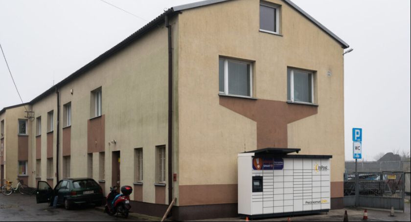 Zduny. Paczkomat stanął przy Urzędzie Gminy