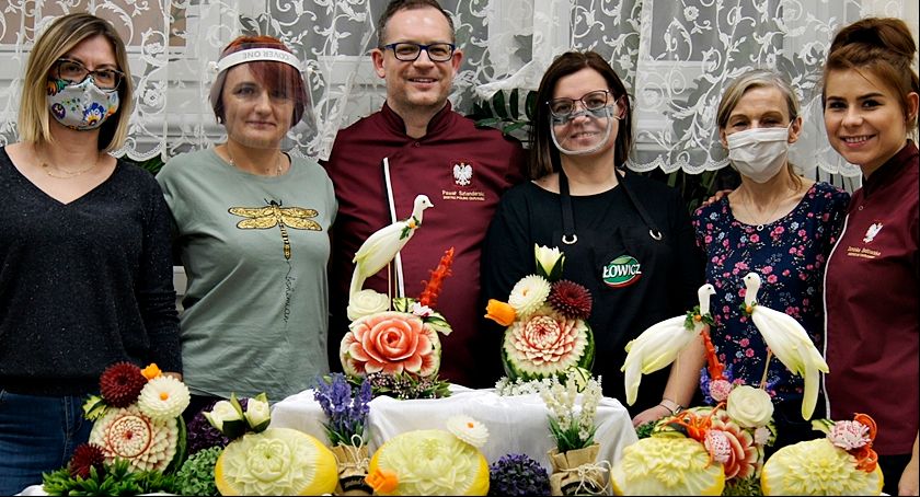 Nauczyciele z Blichu na kursie carvingu z mistrzami Polski
