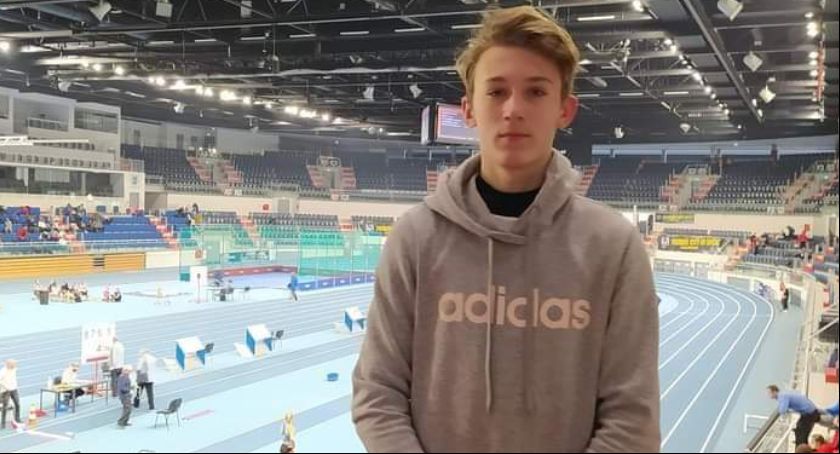 Ogólnopolski Mityng Lekkoatletyczny. Szymon Kosmowski zajął pierwsze miejsce w konkursie
