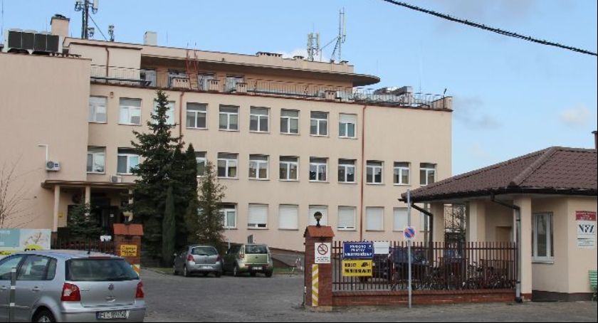 Ognisko koronawirusa w łowickim szpitalu. Zamknięty oddział wewnętrzny 