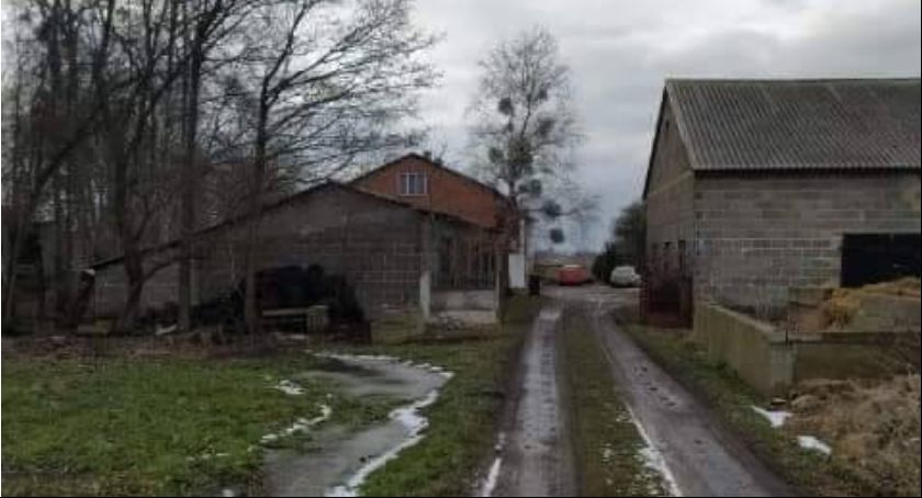 Tragedia w Skaratkach (gm. Domaniewice). Młody mężczyzna zginął w pożarze 