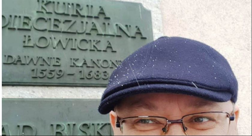 Czarny humor księdza z diecezji łowickiej: Kablem zasilającym do prodiża przywrócisz dziecku „ustawienia fabryczne”