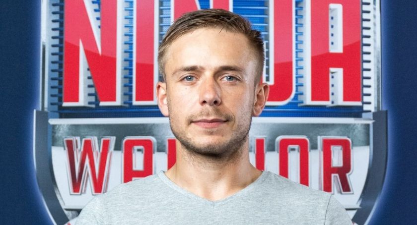 Łowiczanin Andrzej Osowski w Ninja Warrior Polska