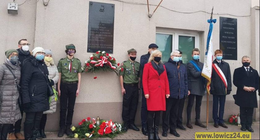 Skromne uroczystości 76. rocznicy akcji „Uwolnić Cyfrę” (FOTO i VIDEO)