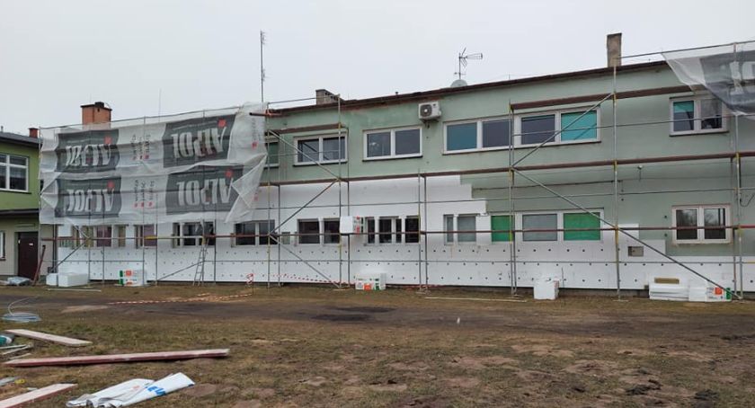 Ruszyła termomodernizacja szkoły w Mysłakowie