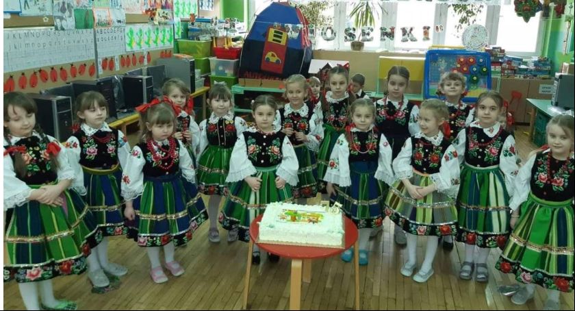75. urodziny Przedszkola Wiosenka w Łowiczu (FOTO)