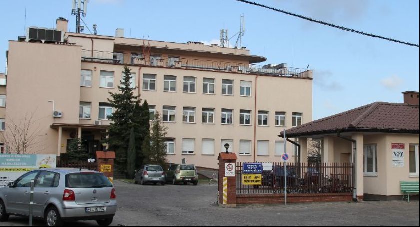 Siostrze kazali jechać do szpitala w Gdyni! Problem z przyjęciami do łowickiego szpitala!