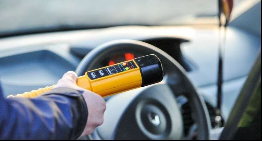 Kompletnie pijana 46-latka za kierownicą citroena! Została ujęta dzięki reakcji świadków