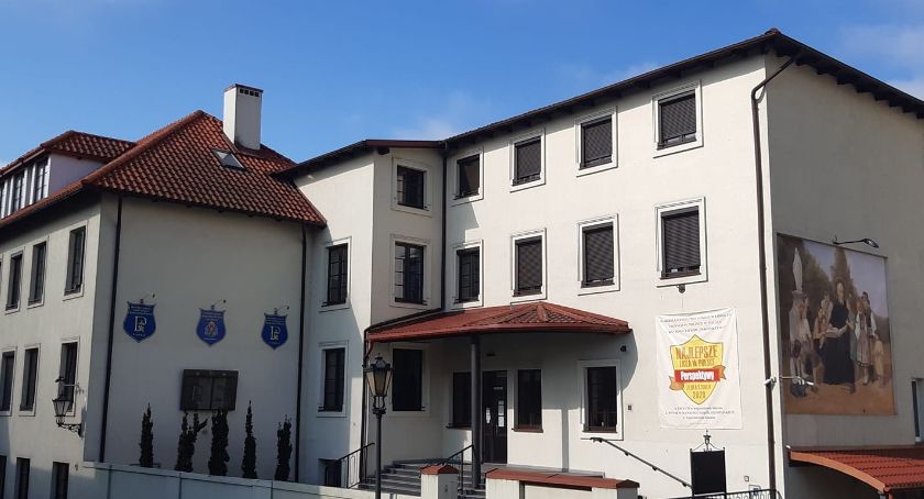 Wirtualne dni otwarte w Pijarskich Szkołach Królowej Pokoju