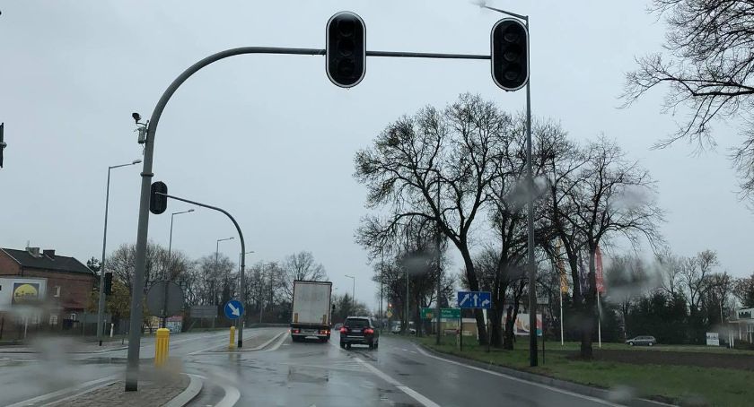 Nie działa sygnalizacja na skrzyżowaniu ulicy Poznańskiej z Zamkową
