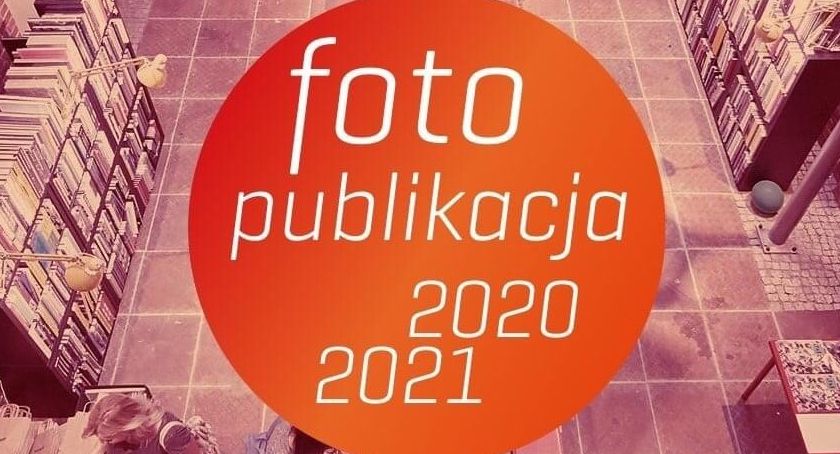 Album Łowicka Kultura Ludowa walczy o tytuł Fotograficznej Publikacji Roku