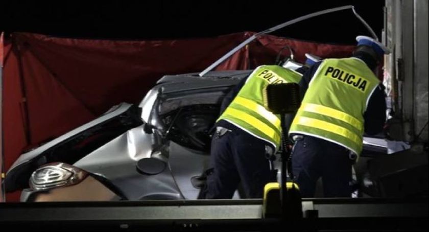 Śmiertelny wypadek na autostradzie A2, droga całkowicie zablokowana !AKTUALIZACJA! (Foto)