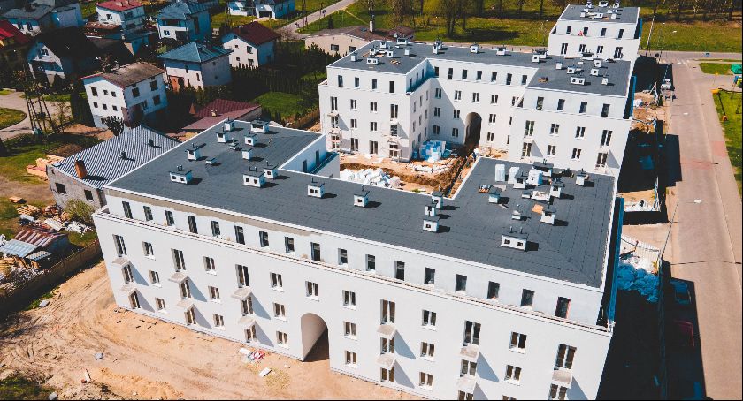 Mieszkanie Plus w Łowiczu – budowa osiągnęła już niemal 70% zaawansowania! (Foto)