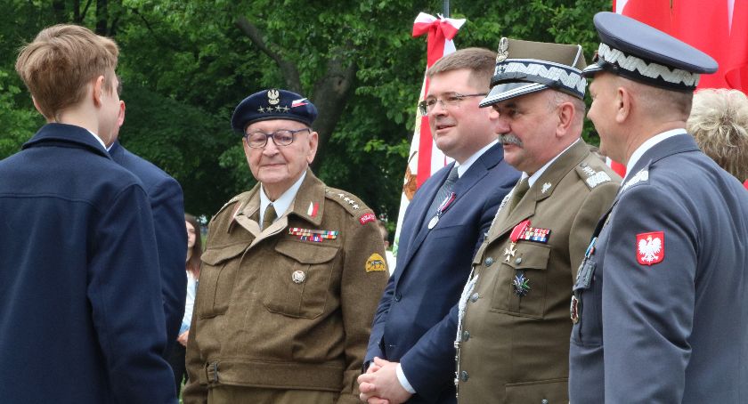 Minister Rzymkowski odznaczony medalem Pro Patria