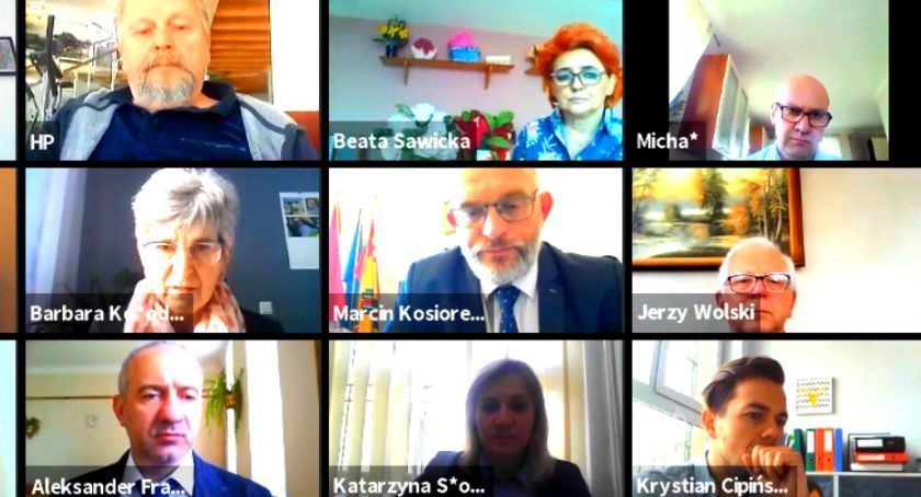 Przebieg XXXV Sesji Rady Powiatu Łowickiego