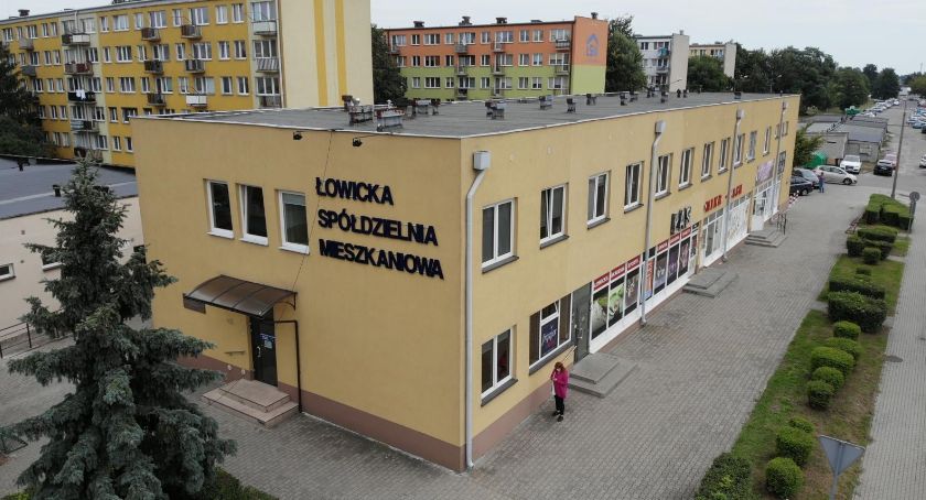 Łowicka Spółdzielnia Mieszkaniowa ogłasza przetarg na mieszkanie na os. Reymonta