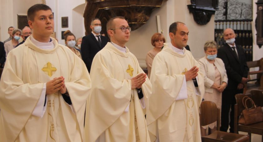 Święcenia kapłańskie w Łowiczu (ZDJĘCIA, VIDEO)