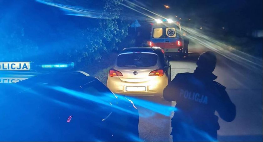 Funkcjonariusze Zakładu Karnego w Łowiczu będąc na służbie pomogli poszkodowanemu