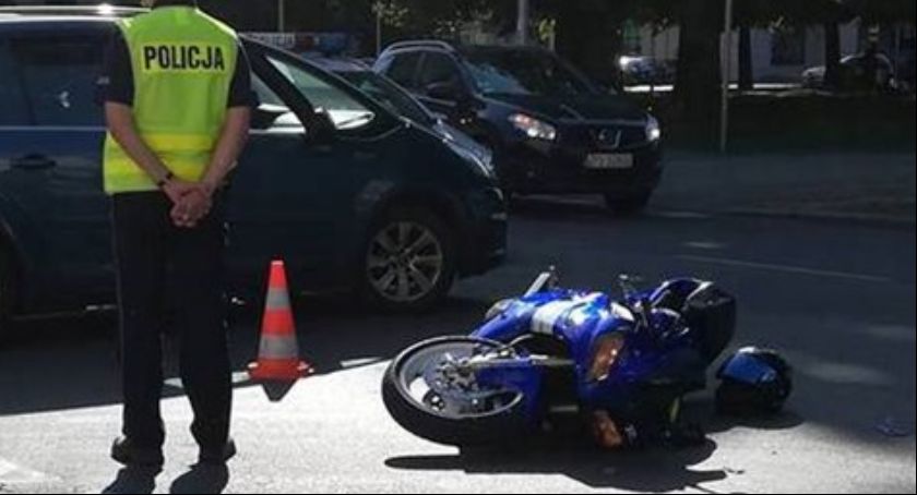 Nieborów. Wypadek drogowy z udziałem motocyklisty