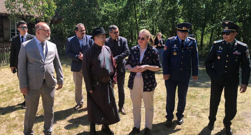 Ambasador Mongolii odwiedził Łowicz i okolice (Foto, Video)