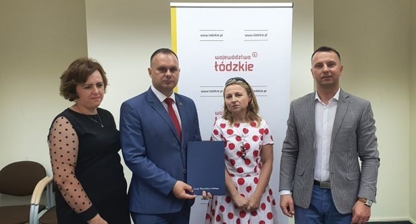 Zduny. Pozyskano fundusze na rozbudowę drogi dojazdowej