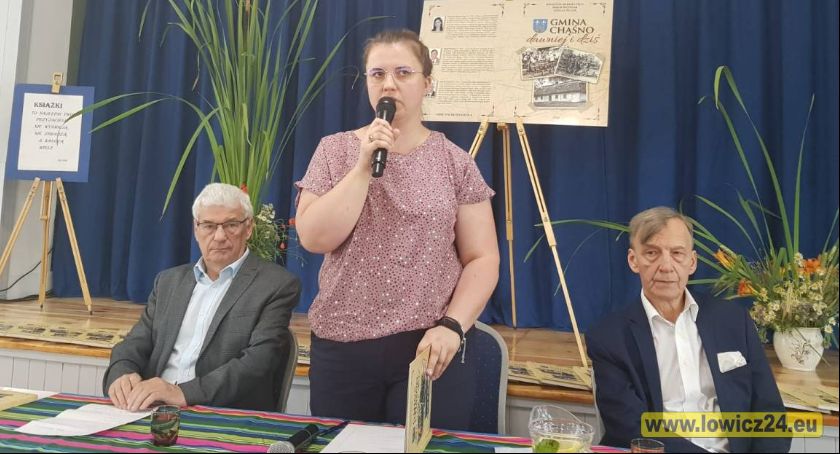 To nie zabytki tworzą gminę ale ludzie! Prezentacja książki Gmina Chąśno - dawniej i dziś (Foto i Video)