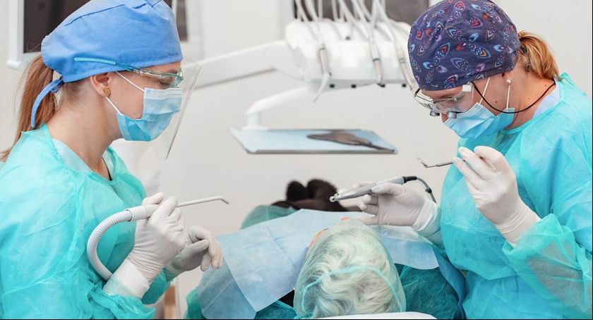 Bezpłatna opieka dentystyczna na terenie powiatu łowickiego
