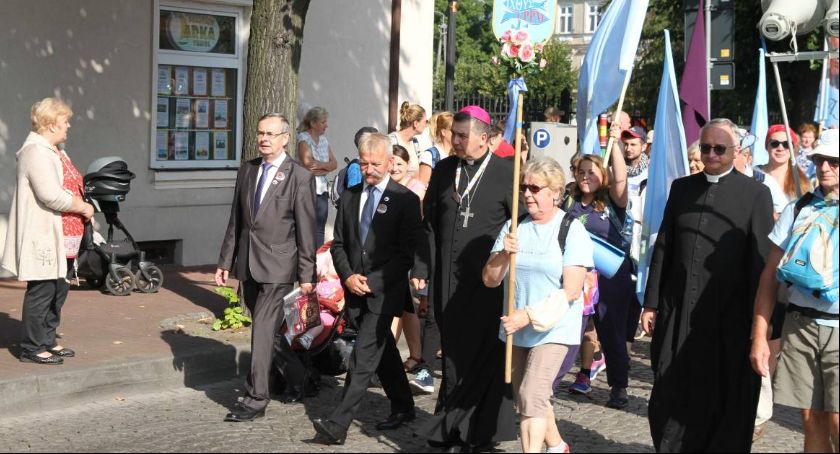 Ruszyły zapisy na 26. Łowicką Pieszą Pielgrzymkę Młodzieżową na Jasną Górę 