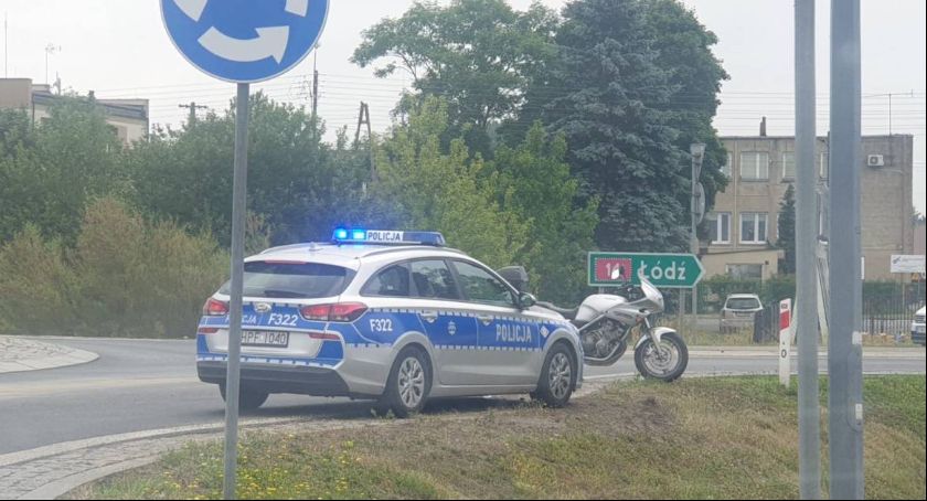 Znów plama oleju była przyczyną wypadku motocyklisty (Foto)