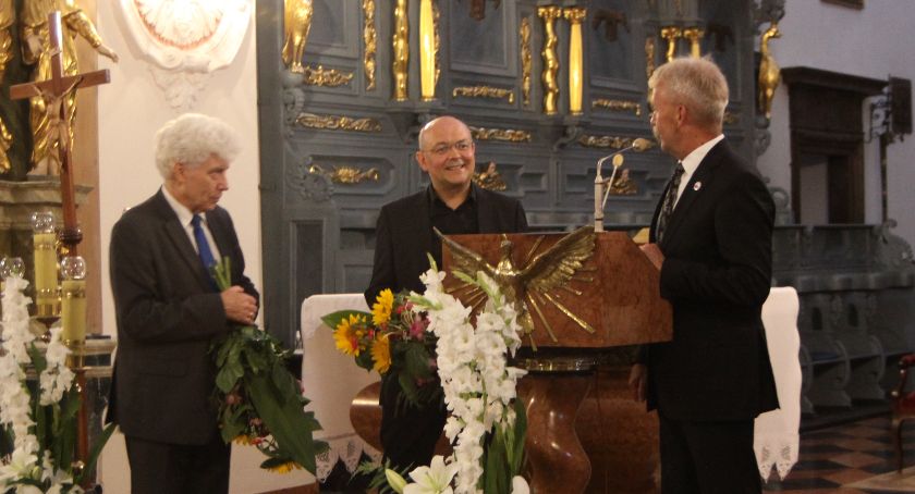 Łowicz. Zainaugurowano XXXIII Międzynarodowy Festiwal Organowy Johann Sebastian Bach (ZDJĘCIA, VIDEO)