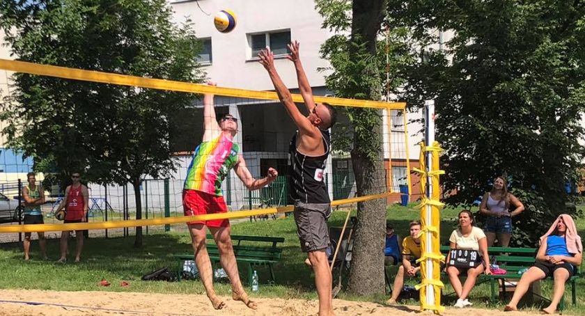 II Puchar Łowicza w siatkówce plażowej. Triumfowali zawodnicy z Płocka (Foto, Wideo)