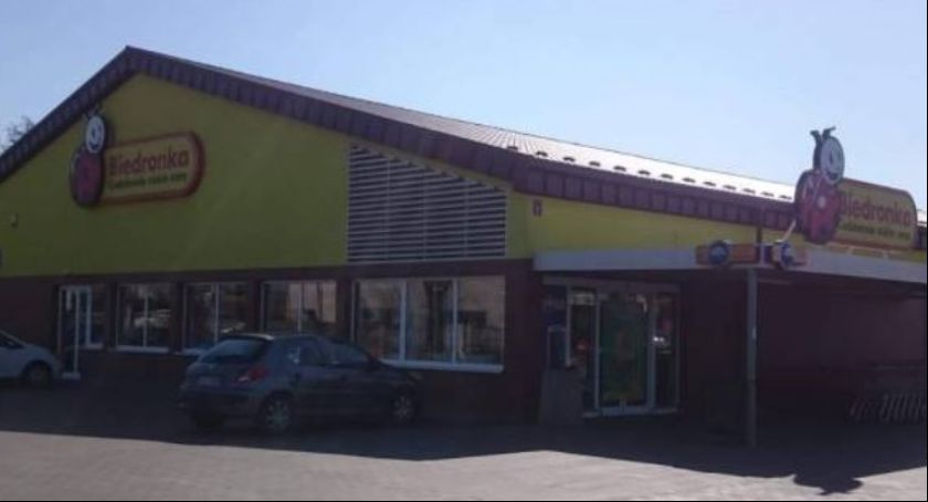 Biedronki otwierają się w niedziele mimo zakazu handlu! Sprawdź, czy sklepy w Łowiczu są otwarte
