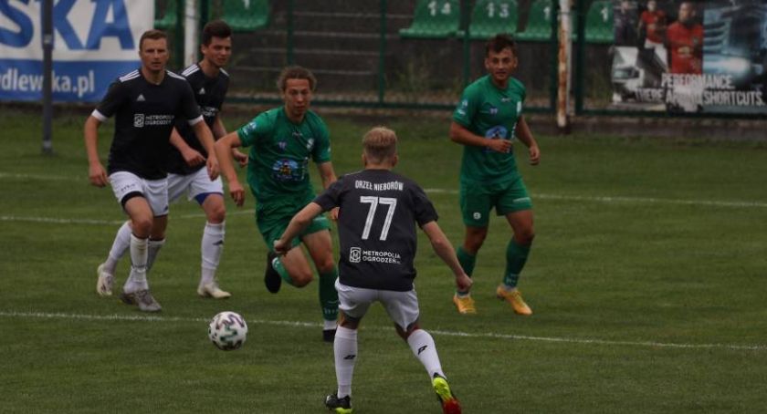 Zwycięstwo Pelikana w ostatnim meczu sparingowym (Foto, Video)