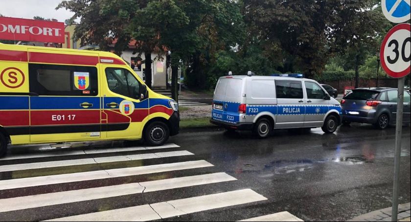 87-latek potrącony na przejściu dla pieszych w Łowiczu