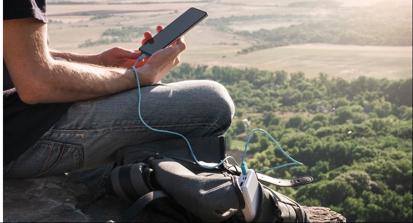 Powerbank, czyli twój najlepszy przyjaciel w podróży