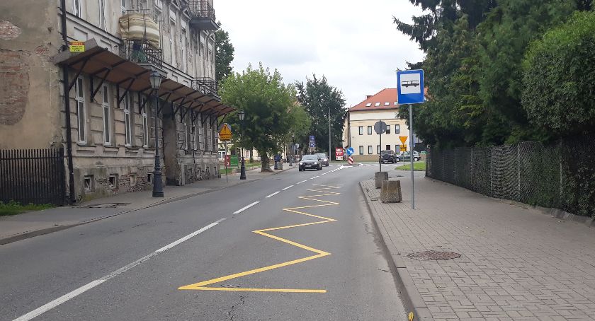 Łowicz. Uruchomiono dwa tymczasowe przystanki MZK