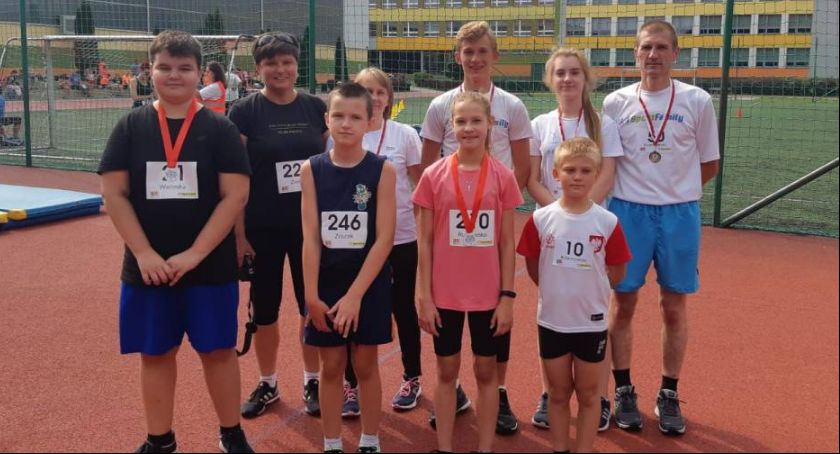 Piękne sukcesy łowickich lekkoatletów! (Foto)