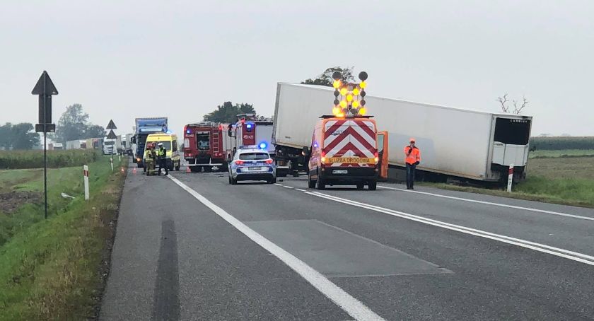 Rząśno. Tragiczny wypadek na drodze krajowej nr 92. Nie żyje 33-latek