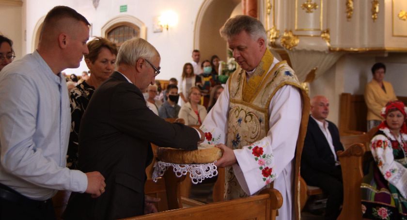 Łowicz. Dożynki w parafii Świętego Ducha (foto, film)