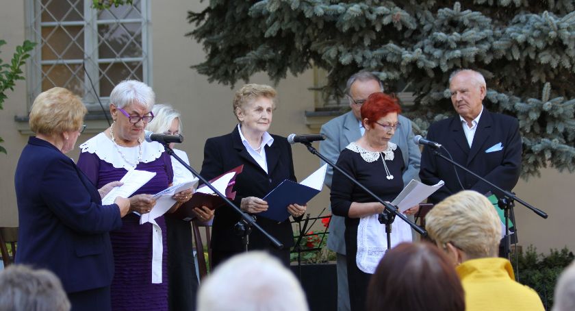 Łowicz. Narodowe Czytanie i koncert kwartetu smyczkowego (foto, film)