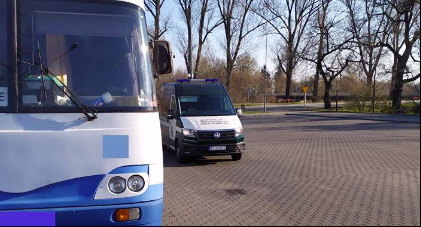 Inspektorzy z Oddziału Terenowego w Łowiczu przeprowadzili rutynowe kontrole autobusów